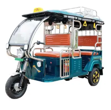 Super Deluxe E-rickshaw